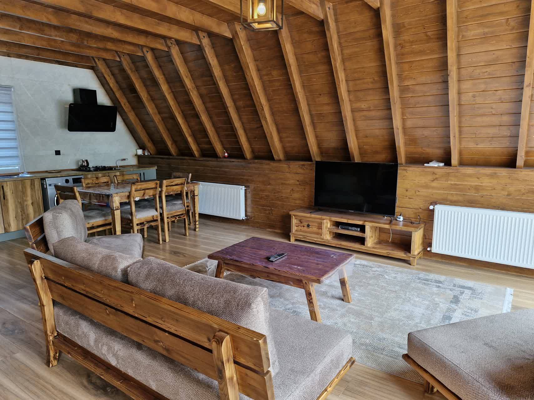 تصویر کلبه چوبی استخردار در تنکابن در تنکابن - نمای 15