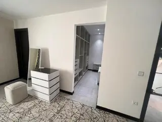 نمای بندانگشتی ۴۳ از ویلا لاکچری شهرکی متل قو