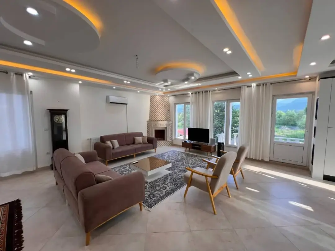 نمای 30 از ویلاباغ سه خواب مستر استخردار محدوده نمک آبرود در چالوس